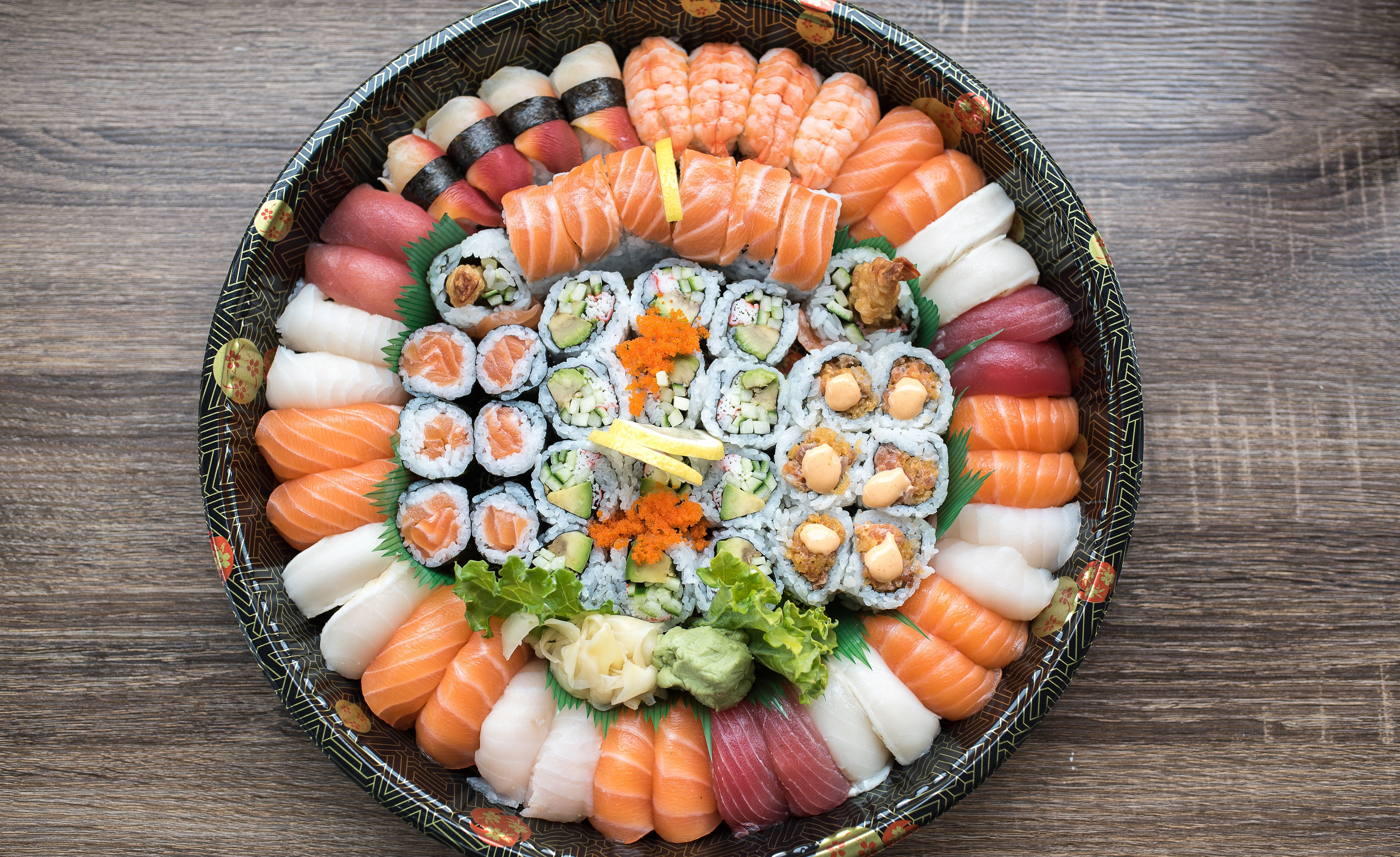 Sushi & Maki Tray 70 Pcs